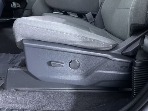 Used 2023 Ford F150 XLT image 13