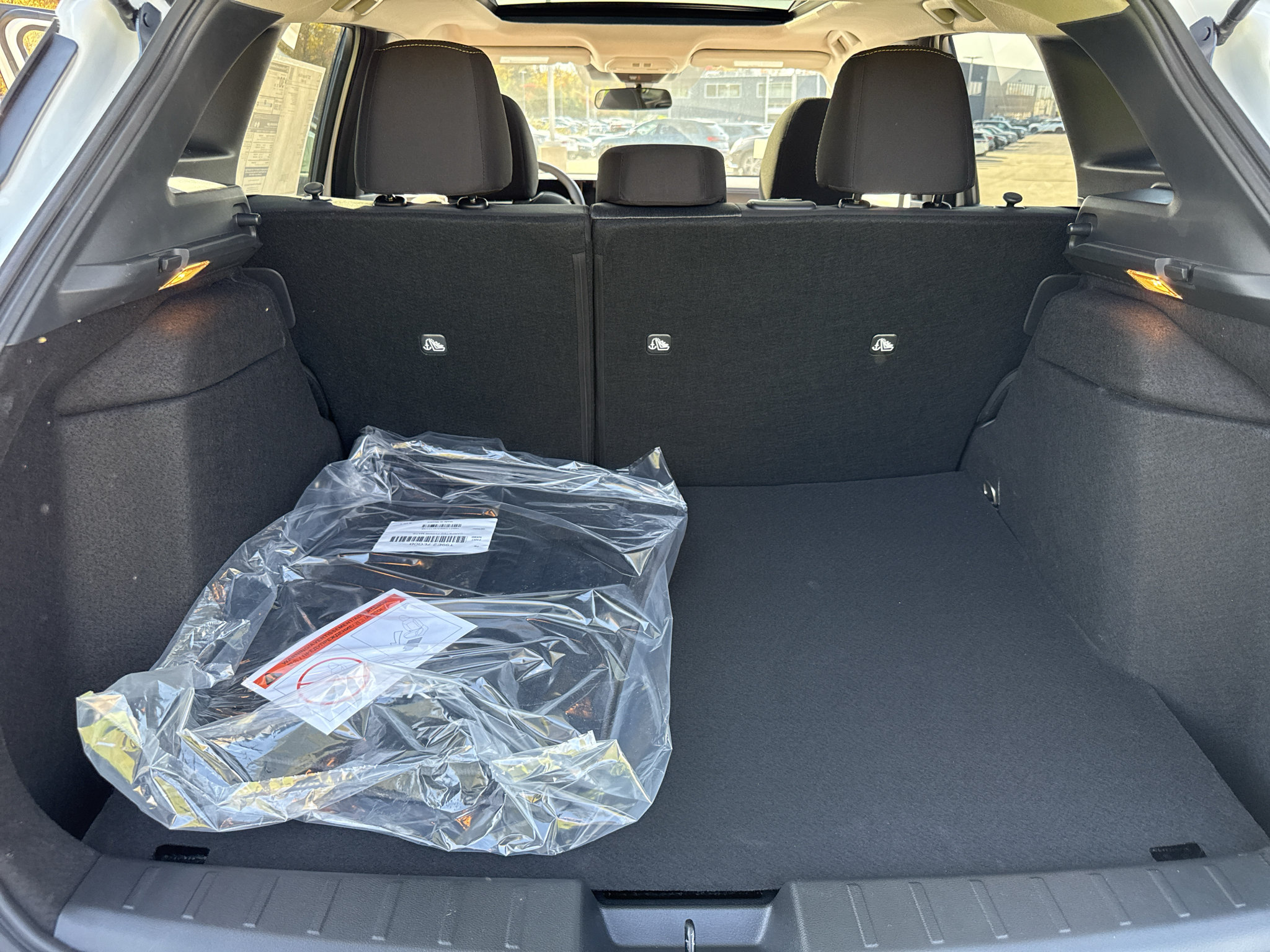 New 2027 Nissan Kicks SV AWD/4WD image 16