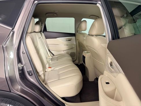 Used 2016 Nissan Murano Platinum FWD image 35
