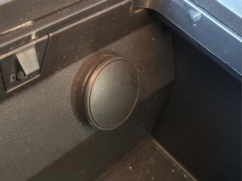 Used 2025 Ford Mustang GT Premium image 26