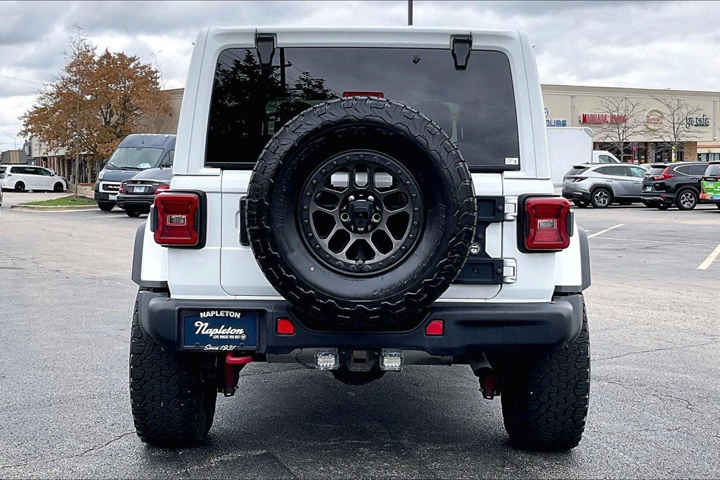 Used 2021 Jeep Wrangler Unlimited Rubicon w/ Xtreme Recon 35" Tire Package AWD/4WD image 4