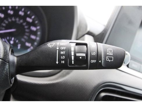 Certified 2022 Hyundai Kona SEL w/ Convenience Package FWD image 21