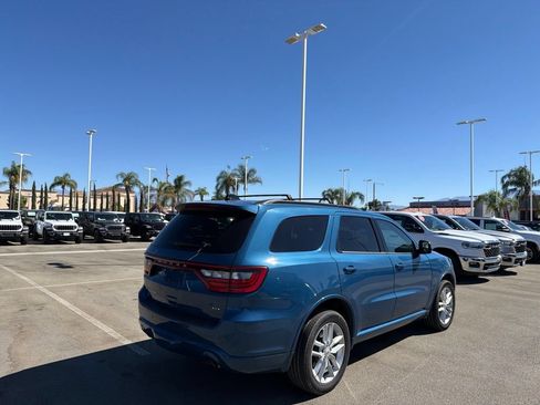 Used 2025 Dodge Durango GT AWD/4WD image 4