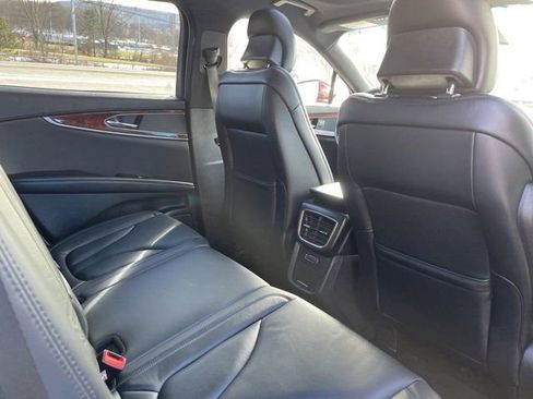 Used 2018 Lincoln MKX Reserve w/ Lincoln MKX Climate Package image 13