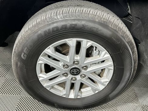 Used 2024 Toyota Tundra SR5 image 9