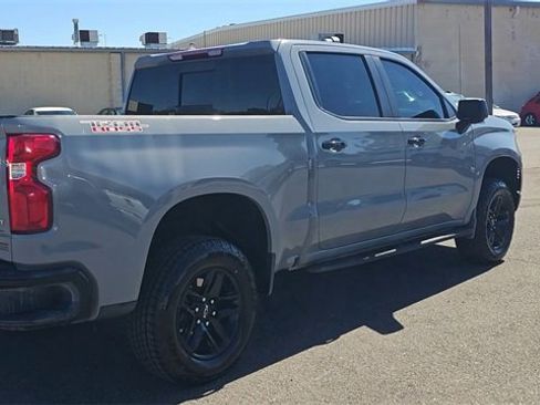Used 2024 Chevrolet Silverado 1500 LT Trail Boss w/ LT Trail Boss Premium Package image 8