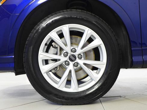 Used 2022 Audi Q3 2.0T Premium w/ Convenience Package image 5