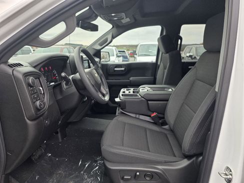 New 2026 Chevrolet Silverado 1500 Custom image 18