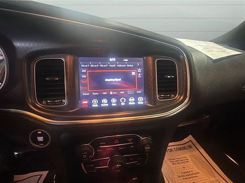 Used 2018 Dodge Charger GT image 17