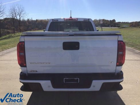 Used 2022 Chevrolet Colorado LT w/ Fleet Safety Package image 4
