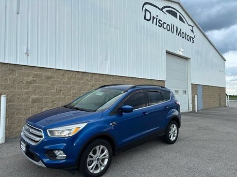 Used 2018 Ford Escape SE AWD/4WD image 2