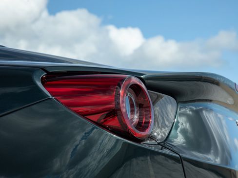 Certified 2023 Ferrari Portofino M image 12