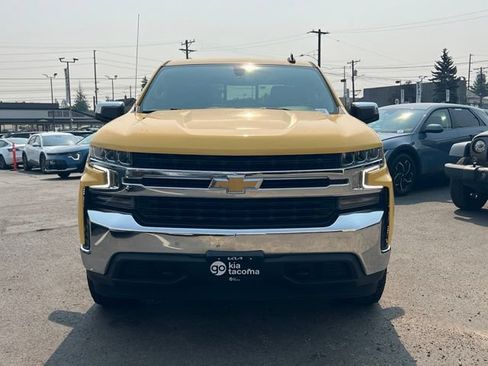 Used 2022 Chevrolet Silverado 1500 LT AWD/4WD image 6