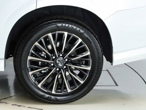 New 2026 INFINITI QX80 Autograph AWD/4WD image 6