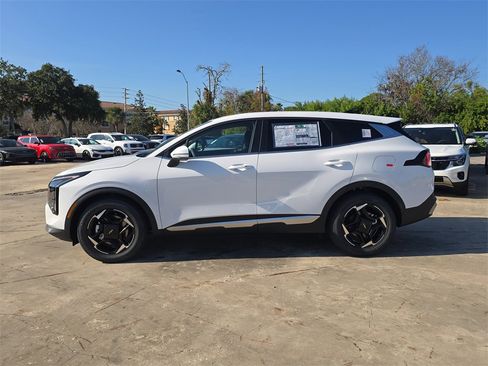 New 2026 Kia Sportage EX image 5