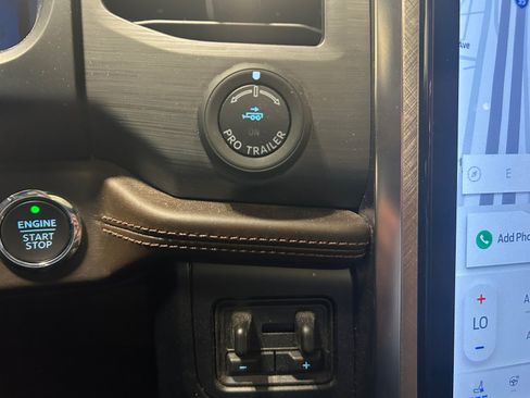 Used 2024 Ford Expedition Max King Ranch AWD/4WD image 17
