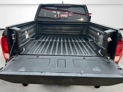 Used 2023 Honda Ridgeline Black Edition image 27
