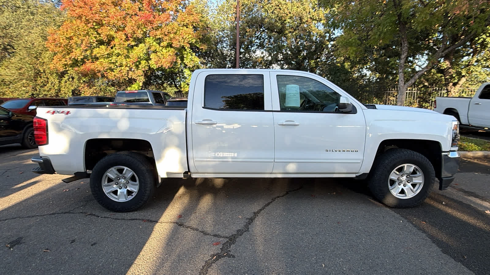 Used 2017 Chevrolet Silverado 1500 LT w/ All Star Edition AWD/4WD image 4
