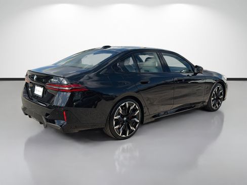 New 2027 BMW 540i xDrive w/ Executive Package AWD/4WD image 3