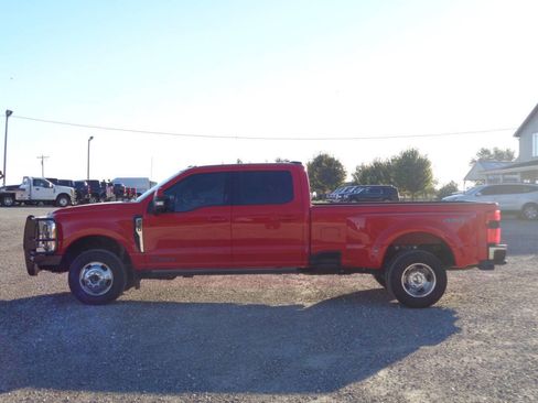 Used 2023 Ford F350 Lariat w/ Lariat Ultimate Package image 12