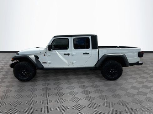 Used 2021 Jeep Gladiator Mojave AWD/4WD image 8