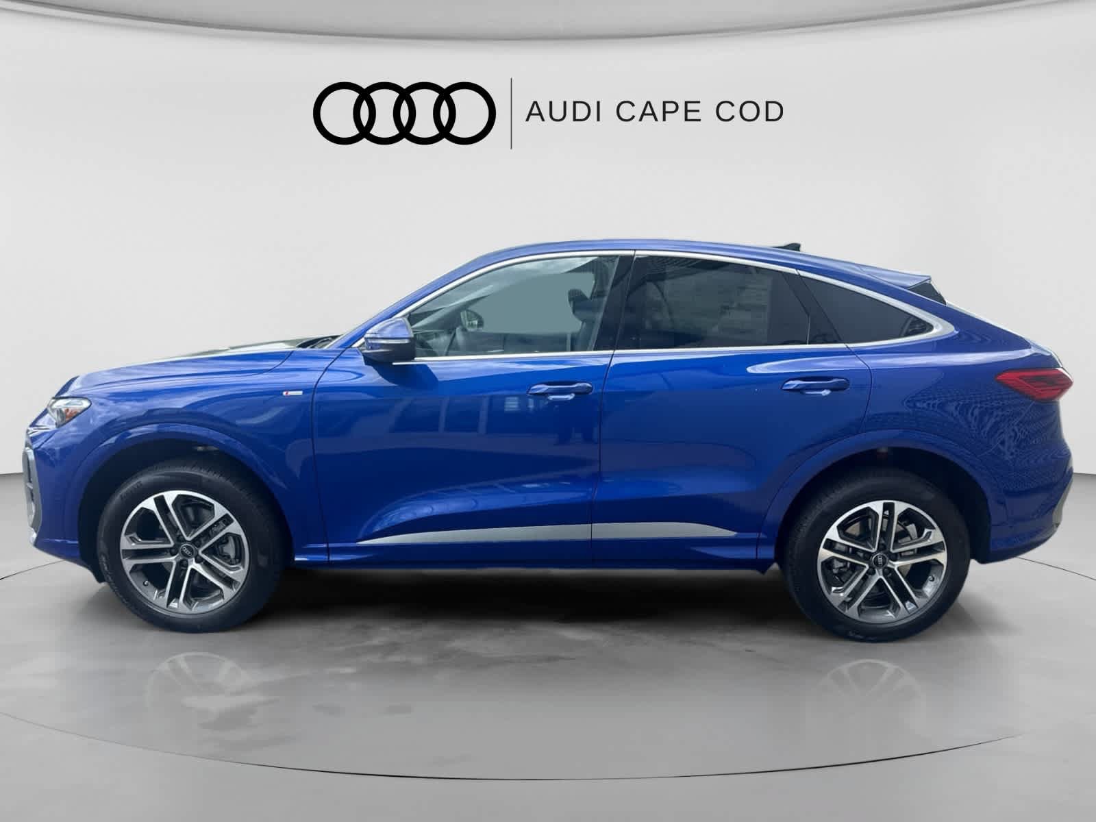 New 2026 Audi Q5 Premium AWD/4WD image 4