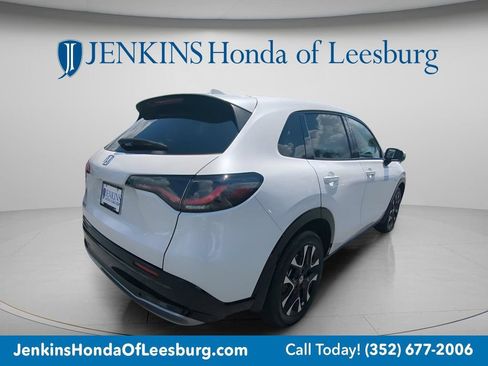 New 2027 Honda HR-V EX-L image 3
