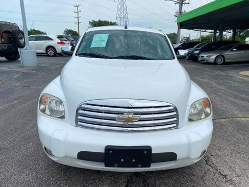 Used 2006 Chevrolet HHR LT w/ Preferred Equipment Group FWD image 2