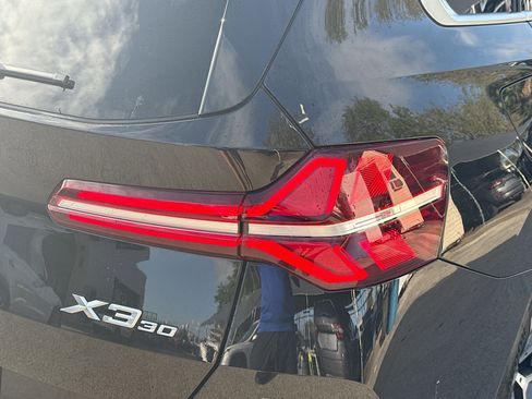 Used 2025 BMW X3 xDrive30i image 25