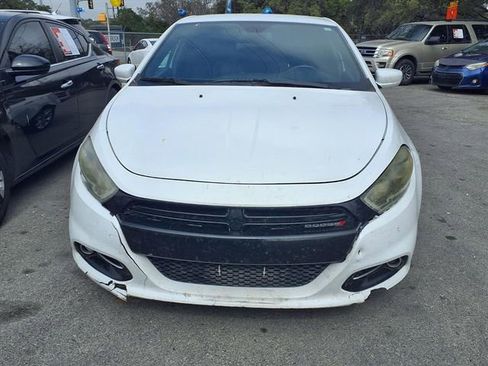 Used 2015 Dodge Dart SXT image 2