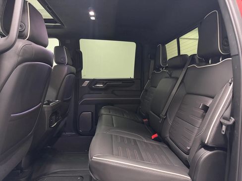 Used 2025 GMC Sierra 2500 AT4X AWD/4WD image 15