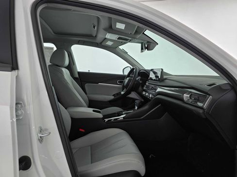 New 2025 Acura Integra image 10