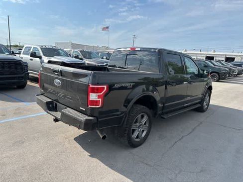 Used 2018 Ford F150 XLT w/ Equipment Group 302A Luxury AWD/4WD image 21