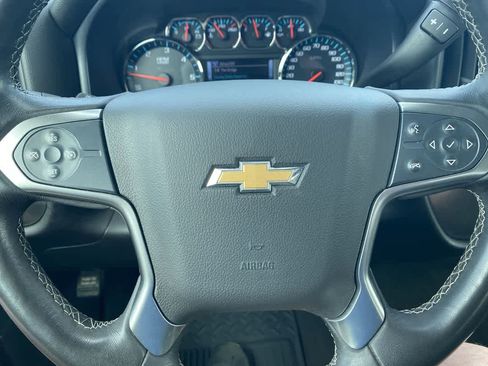 Used 2018 Chevrolet Silverado 1500 LT w/ LT Eassist Package image 14