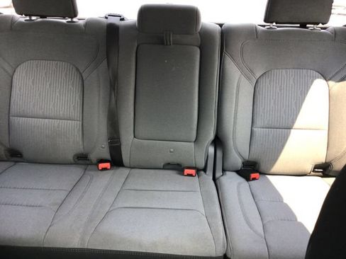 Used 2022 RAM 1500 Big Horn AWD/4WD image 38
