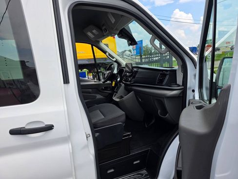 Used 2021 Ford Transit 350 XLT RWD image 16