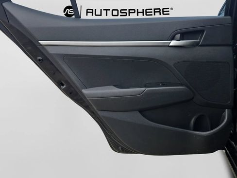 Used 2020 Hyundai Elantra SE w/ Cargo Package (C1) FWD image 26