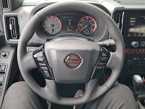 New 2025 Nissan Frontier PRO-4X image 15