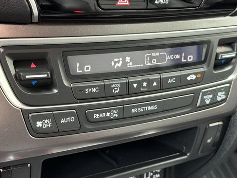 Used 2023 Honda Passport EX-L image 19