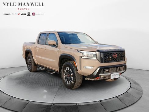 Used 2023 Nissan Frontier PRO-4X w/ Pro Convenience Package AWD/4WD image 2