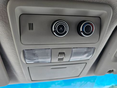 Used 2020 Nissan NV 3500 SV w/ Navigation Package RWD image 12