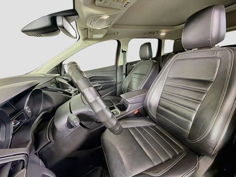 Used 2019 Ford Escape Titanium AWD/4WD image 12