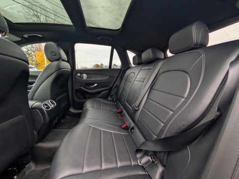 Used 2018 Mercedes-Benz GLC 300 4MATIC image 39