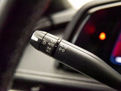 Used 2022 Chevrolet Corvette Stingray Preferred Cpe w/ Engine Appearance Package image 29