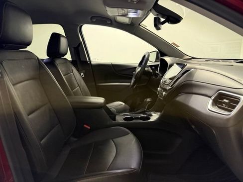 Used 2019 Chevrolet Equinox Premier FWD image 29