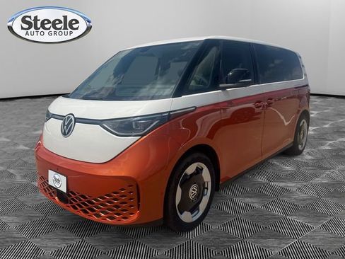 Used 2025 Volkswagen ID. Buzz Pro S Plus AWD/4WD image 1