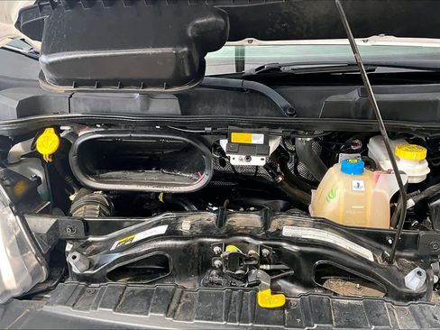 Used 2023 RAM ProMaster 2500 w/ Convenience Group image 31