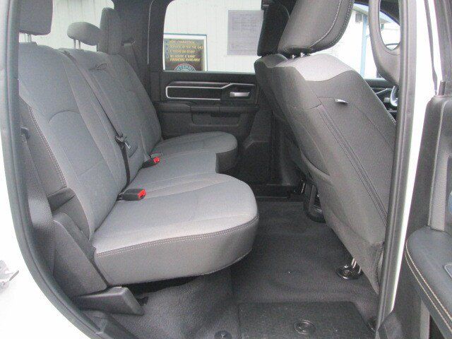 Used 2024 RAM 2500 Big Horn AWD/4WD image 16