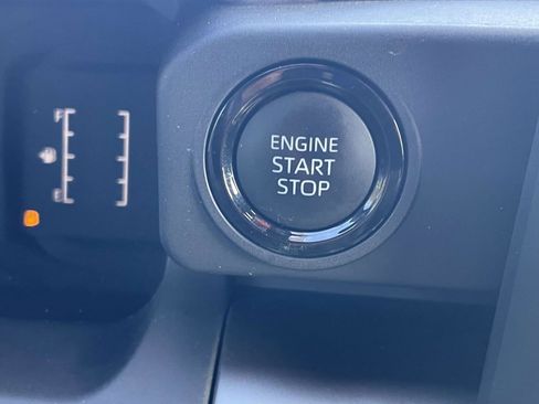 Used 2024 Toyota Tacoma SR5 image 7