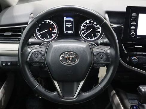 Used 2023 Toyota Camry SE image 22